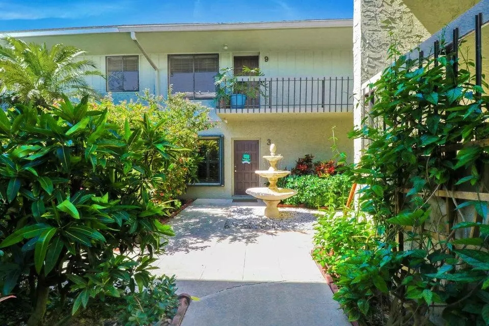 Stuart, FL 34994,800 NW Fork RD 8-9