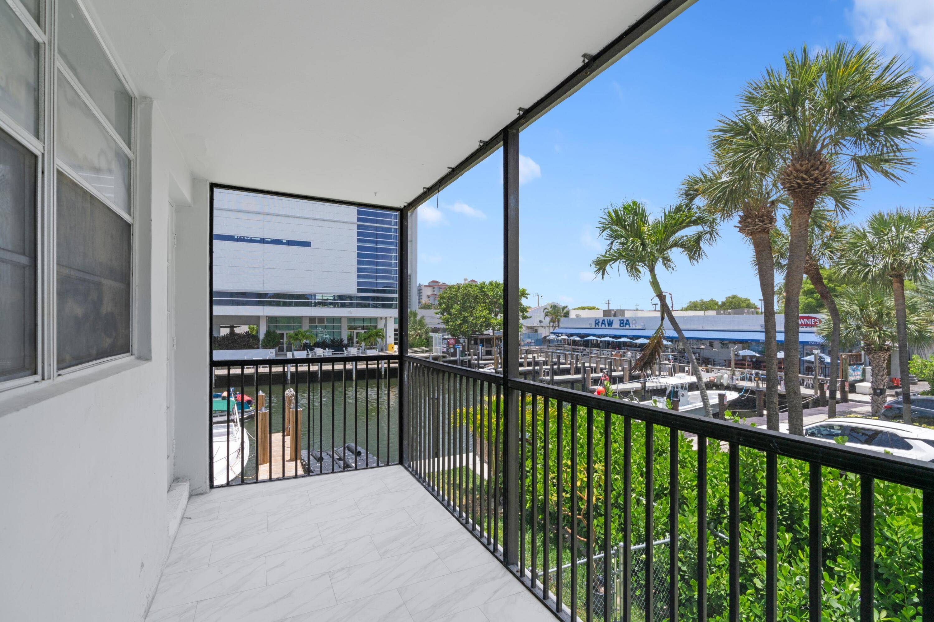 Fort Lauderdale, FL 33316,1424 SE 15th ST 24
