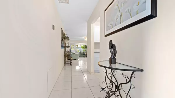 Delray Beach, FL 33445,1630 NW 18th AVE 101