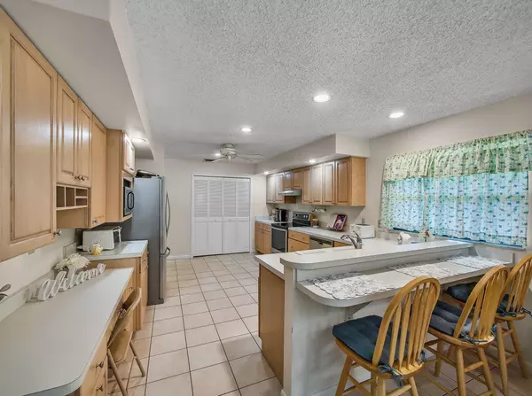 Stuart, FL 34997,1680 SW Belgrave TER