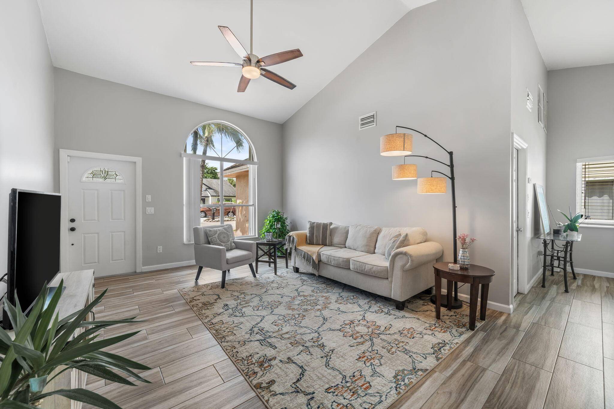 8155 Scenic Turn, Boca Raton, FL 33433