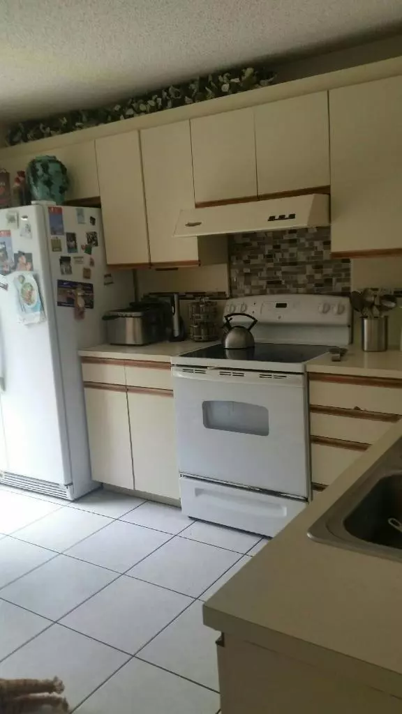 Boca Raton, FL 33433,7473 Champagne PL