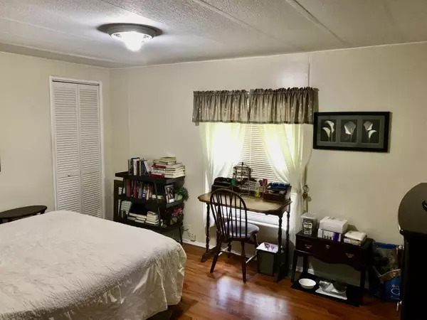 Coconut Creek, FL 33073,3523 NW 67th Street
