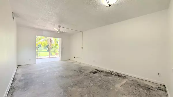 Boynton Beach, FL 33435,330 NE 26th AVE 1050