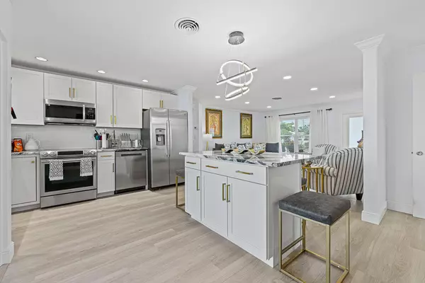 Oakland Park, FL 33309,1741 NW 39th ST