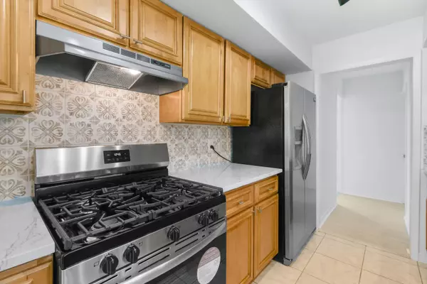 Port Saint Lucie, FL 34983,507 NW Billiar AVE