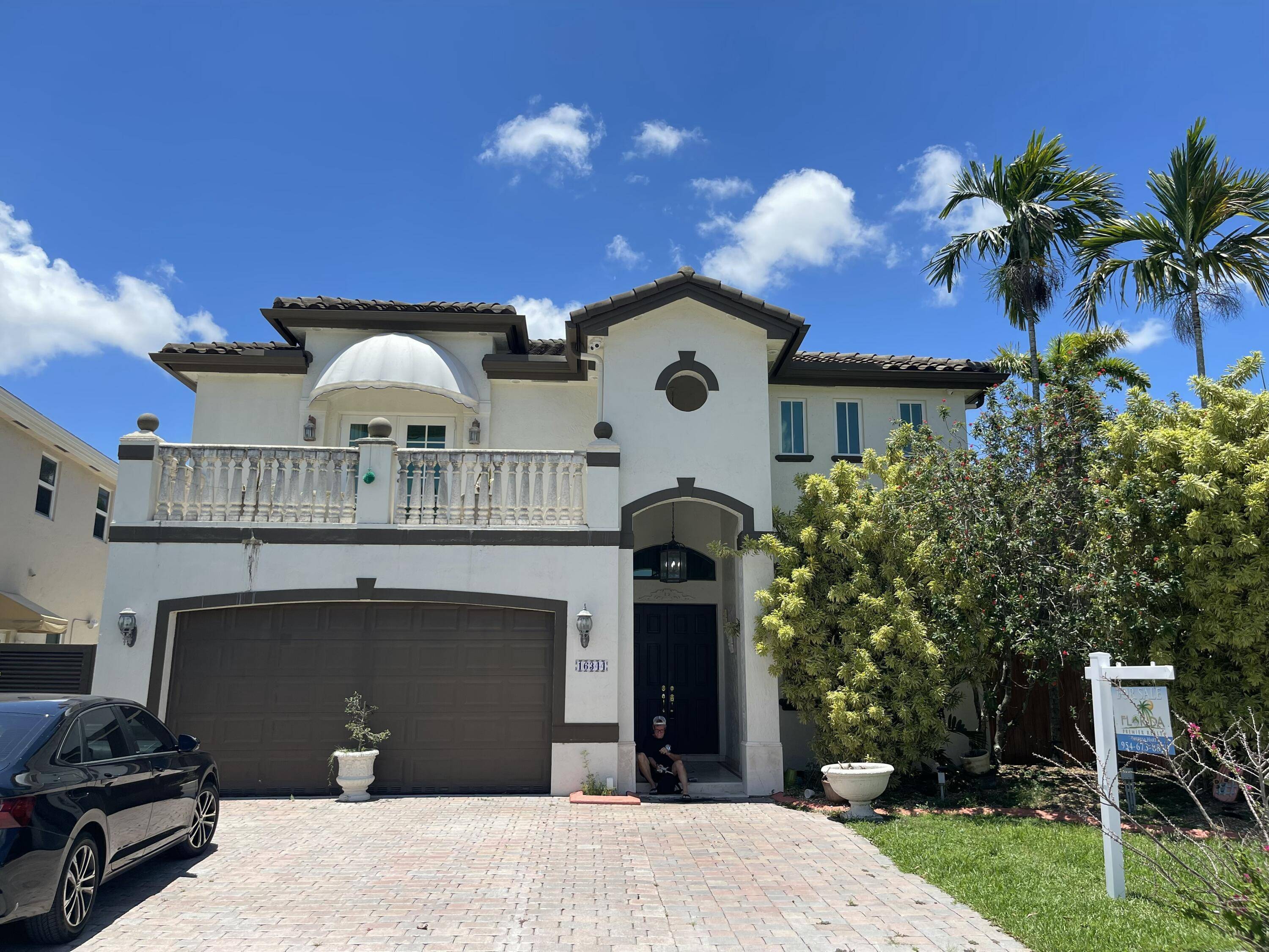 16344 SW 66th ST, Miami, FL 33193