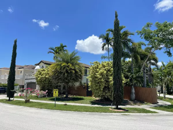 Miami, FL 33193,16344 SW 66th ST