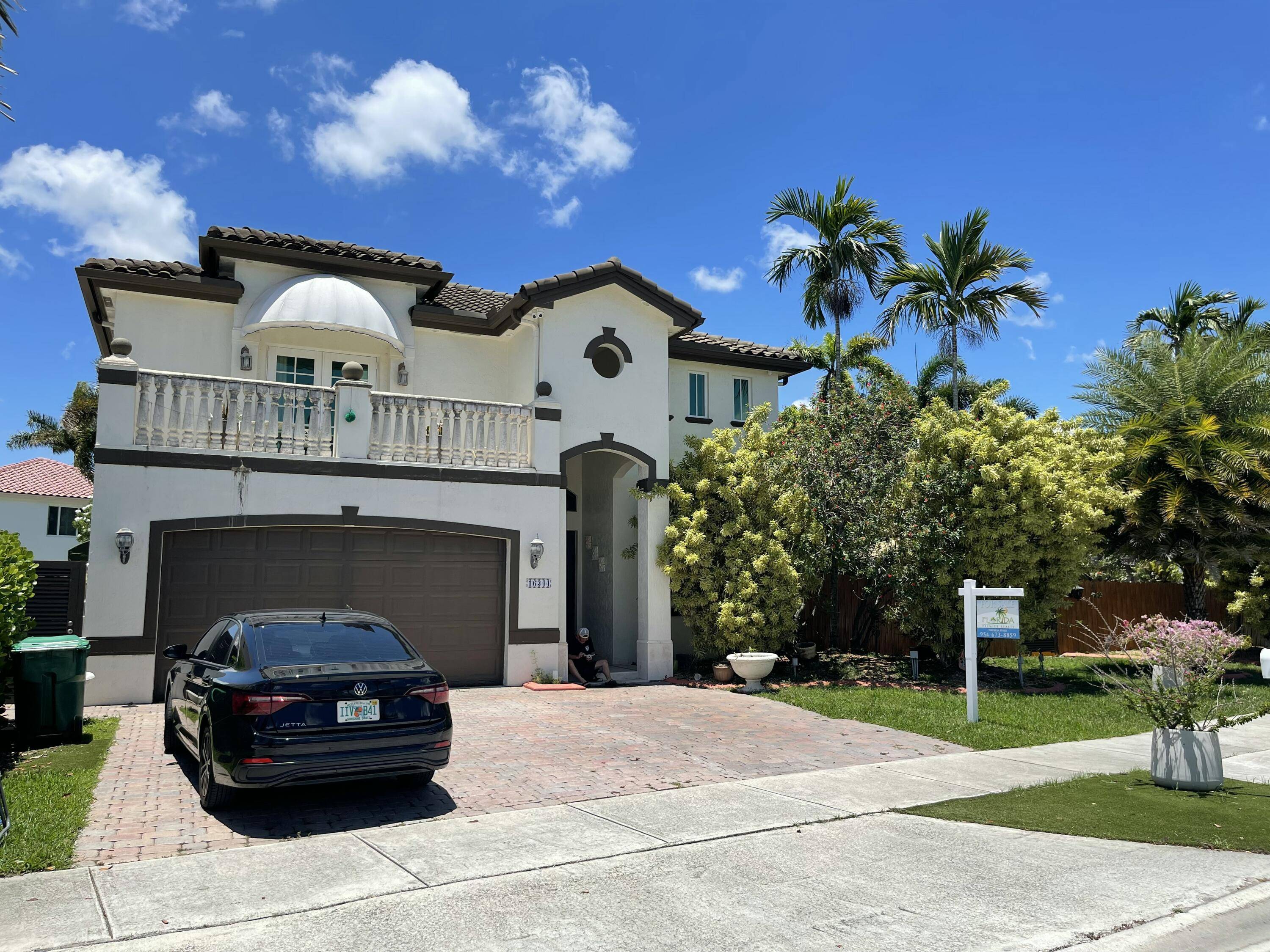 Miami, FL 33193,16344 SW 66th ST