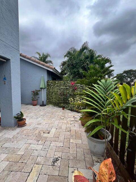 Boynton Beach, FL 33437,9815 Watermill CIR B