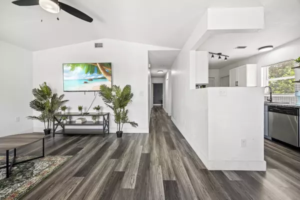 Delray Beach, FL 33444,126 NW 6th AVE