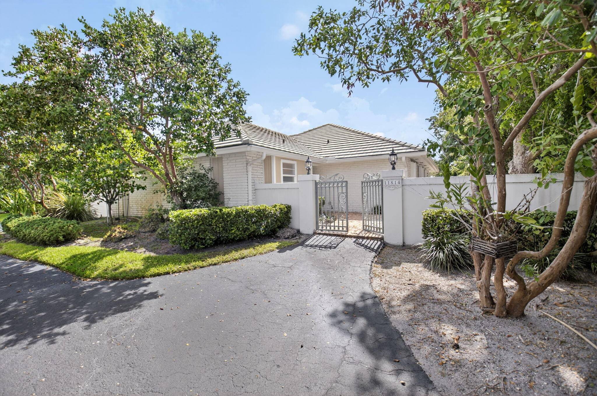 Boynton Beach, FL 33436,11814 N Lake DR