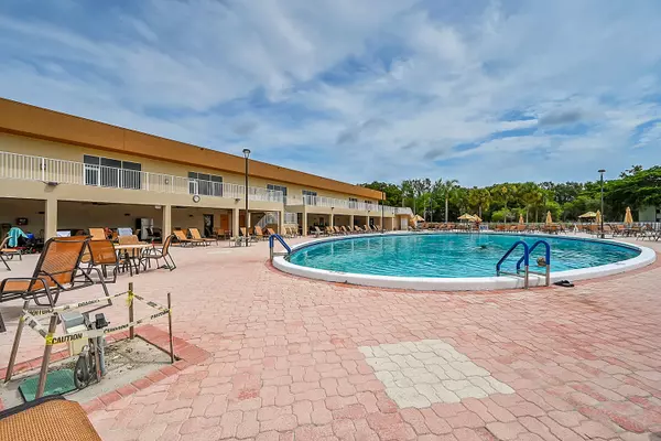 Delray Beach, FL 33484,15126 Ashland ST 250