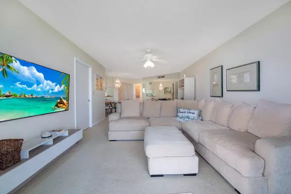 Jensen Beach, FL 34957,9550 S Ocean DR 409