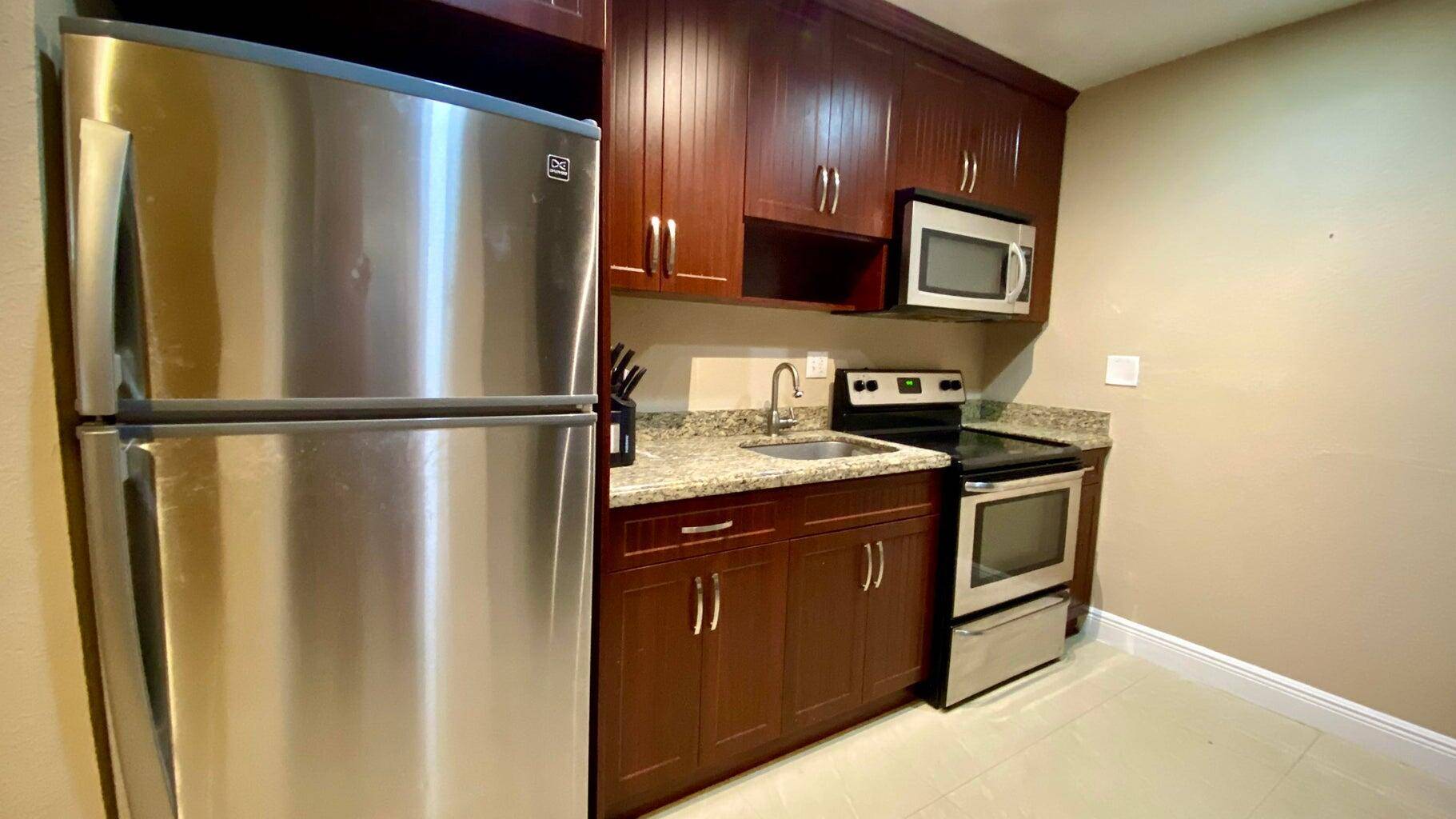 Boca Raton, FL 33432,101 SW 3rd AVE