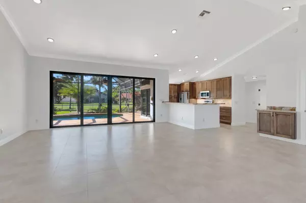 Boca Raton, FL 33428,11157 Boca Woods LN