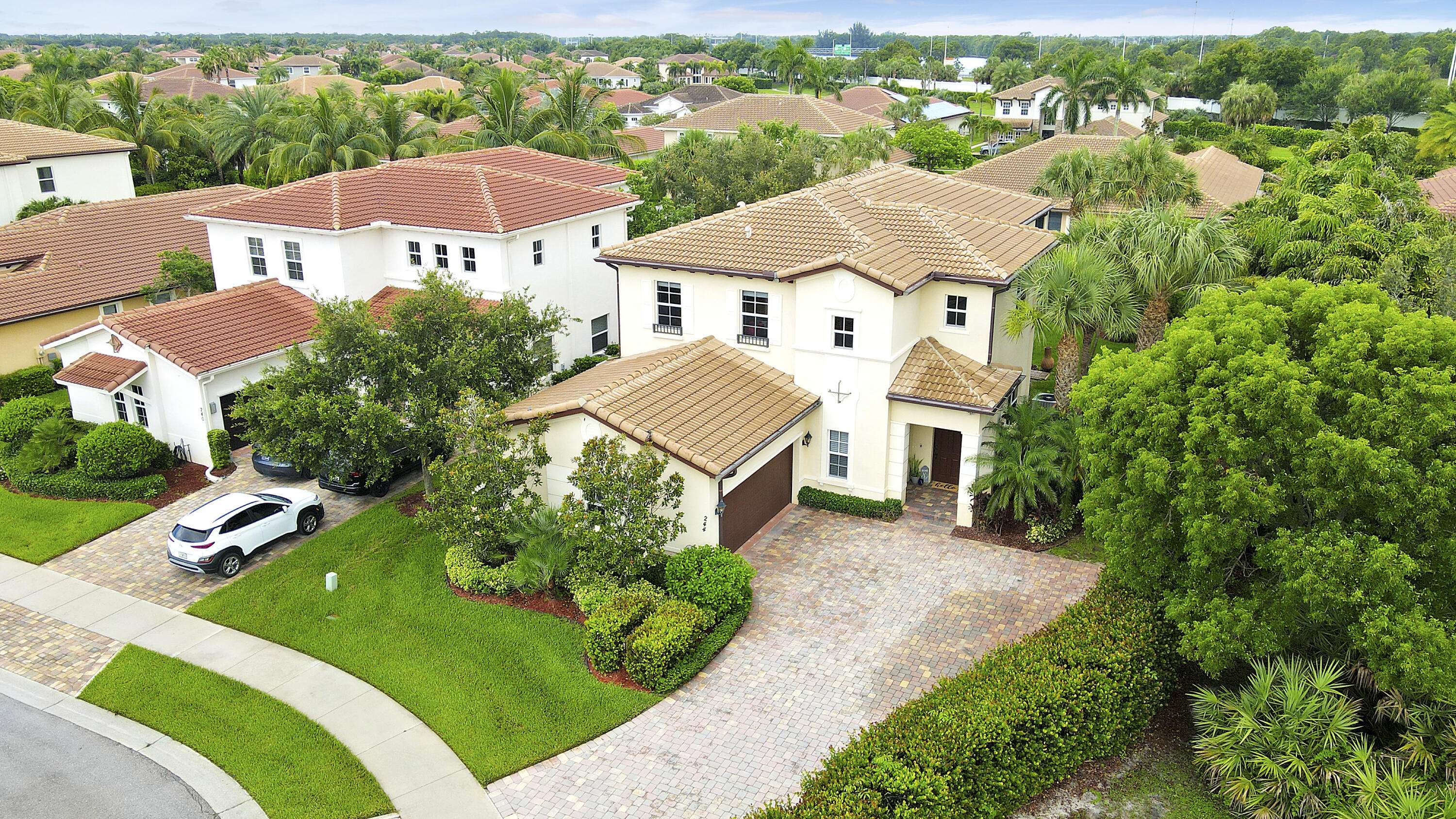 244 Behring WAY, Jupiter, FL 33458