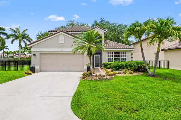 13530 Weyburne DR, Delray Beach, FL 33446