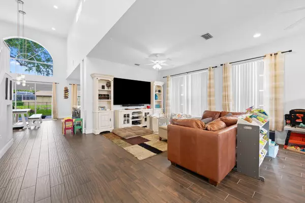 Delray Beach, FL 33446,13530 Weyburne DR