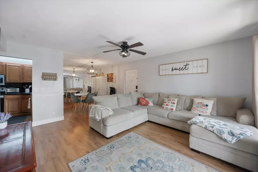 624 Sea Pine WAY A2, Greenacres, FL 33415