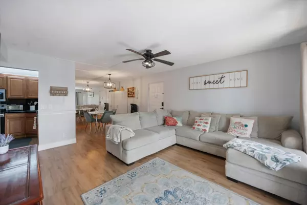 624 Sea Pine WAY A2,  Greenacres,  FL 33415