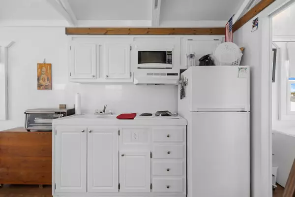 Key West, FL 33040,1801 N Roosevelt BLVD M-28