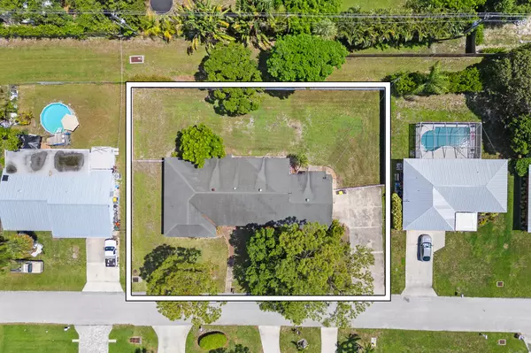 Stuart, FL 34994,1144 NW 12th TER