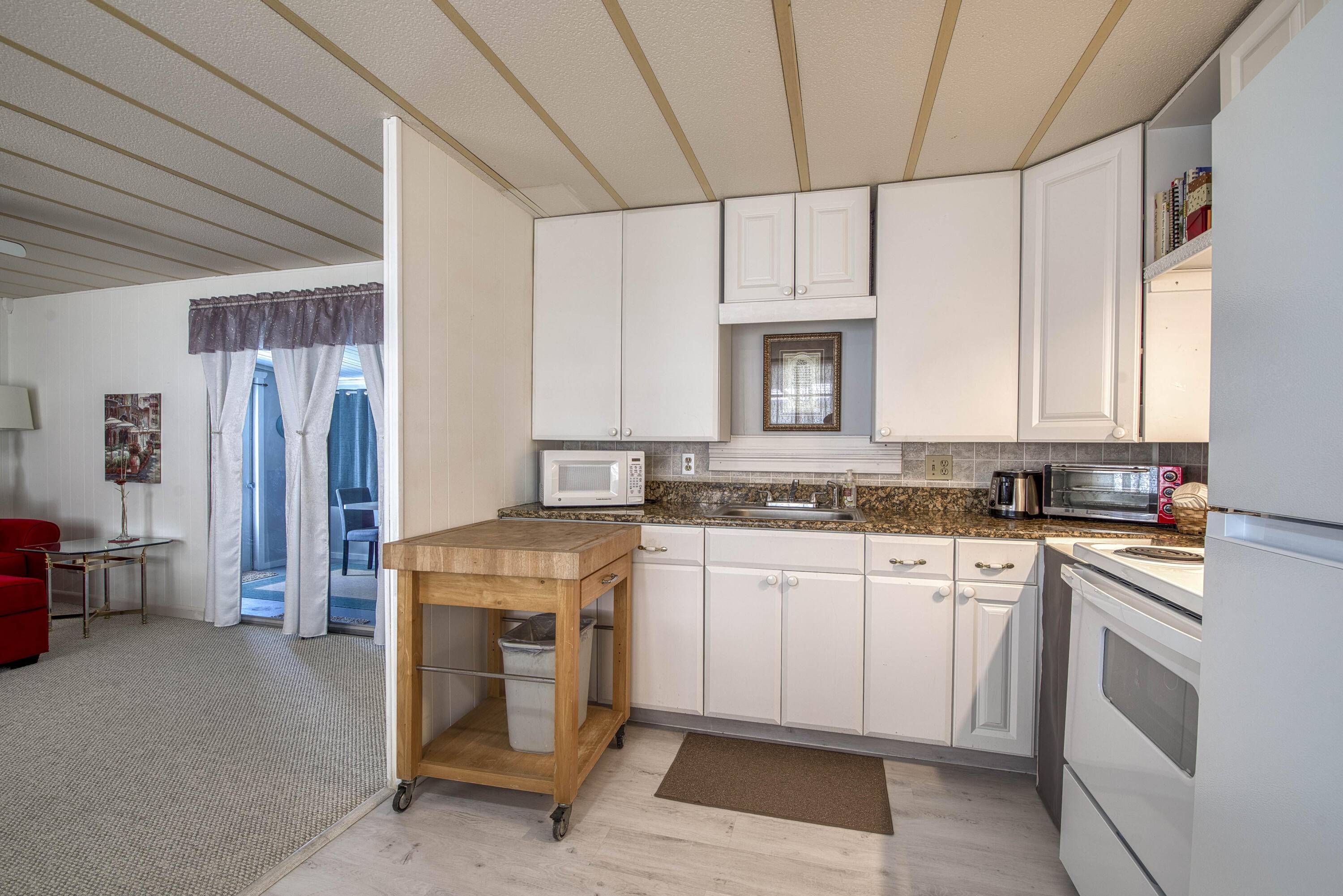Stuart, FL 34994,3500 S Kanner HWY 39