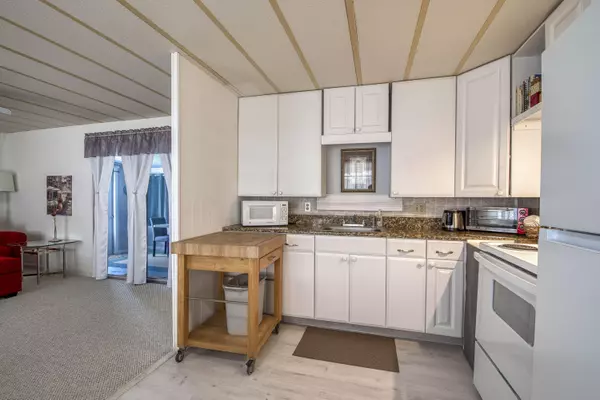 Stuart, FL 34994,3500 S Kanner HWY 39