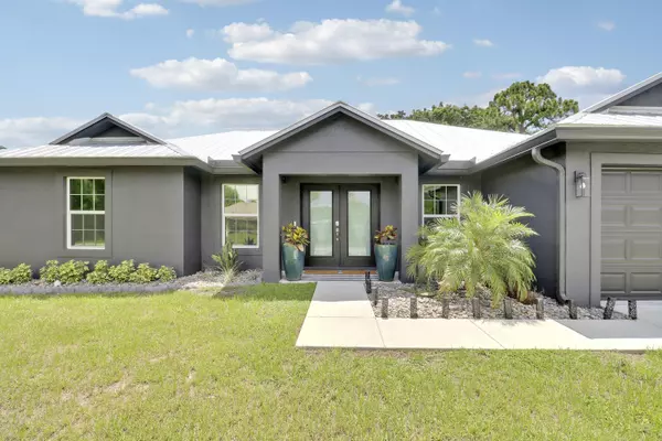 Fort Pierce, FL 34982,5708 Tangelo DR