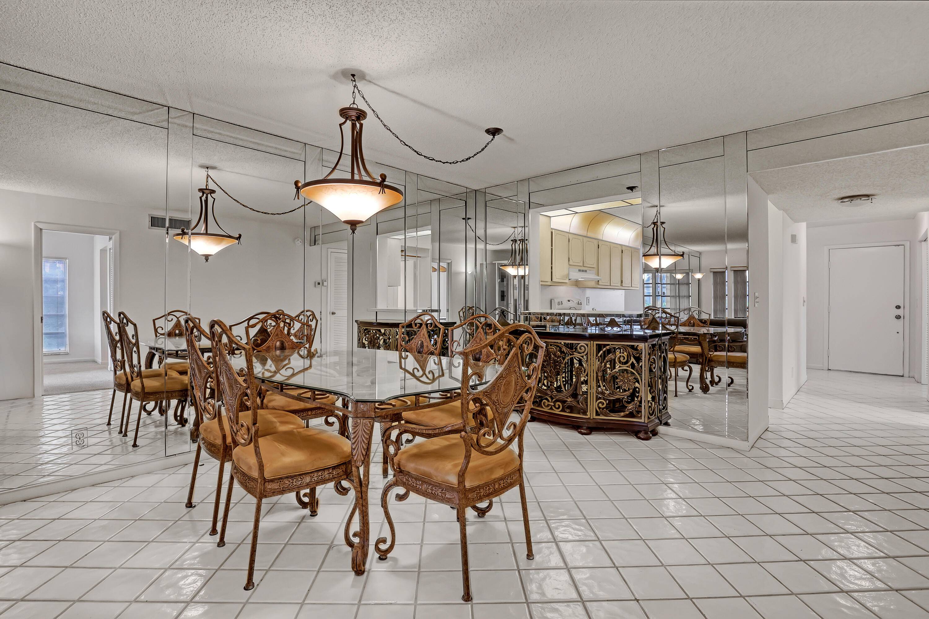 Delray Beach, FL 33484,13761 Via Aurora A