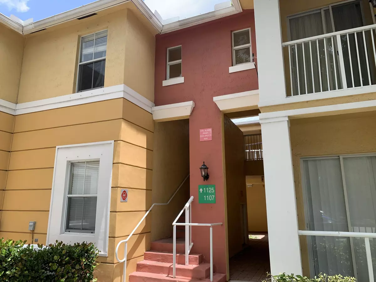 Royal Palm Beach, FL 33414,1125 Shoma DR