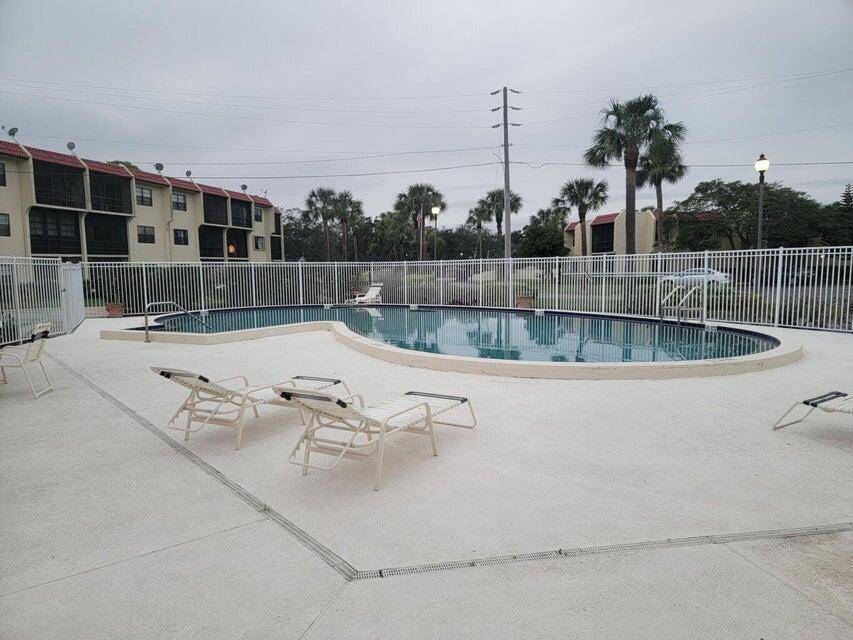 Fort Pierce, FL 34950,2050 Oleander BLVD 7205