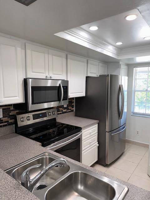 905 Southridge RD 202c, Delray Beach, FL 33444