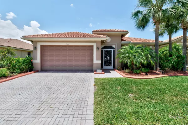 6360 Astor PL, Vero Beach, FL 32966