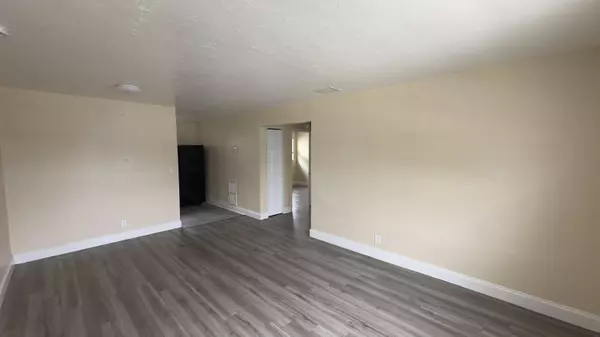 Riviera Beach, FL 33404,1244 W 36th ST 2