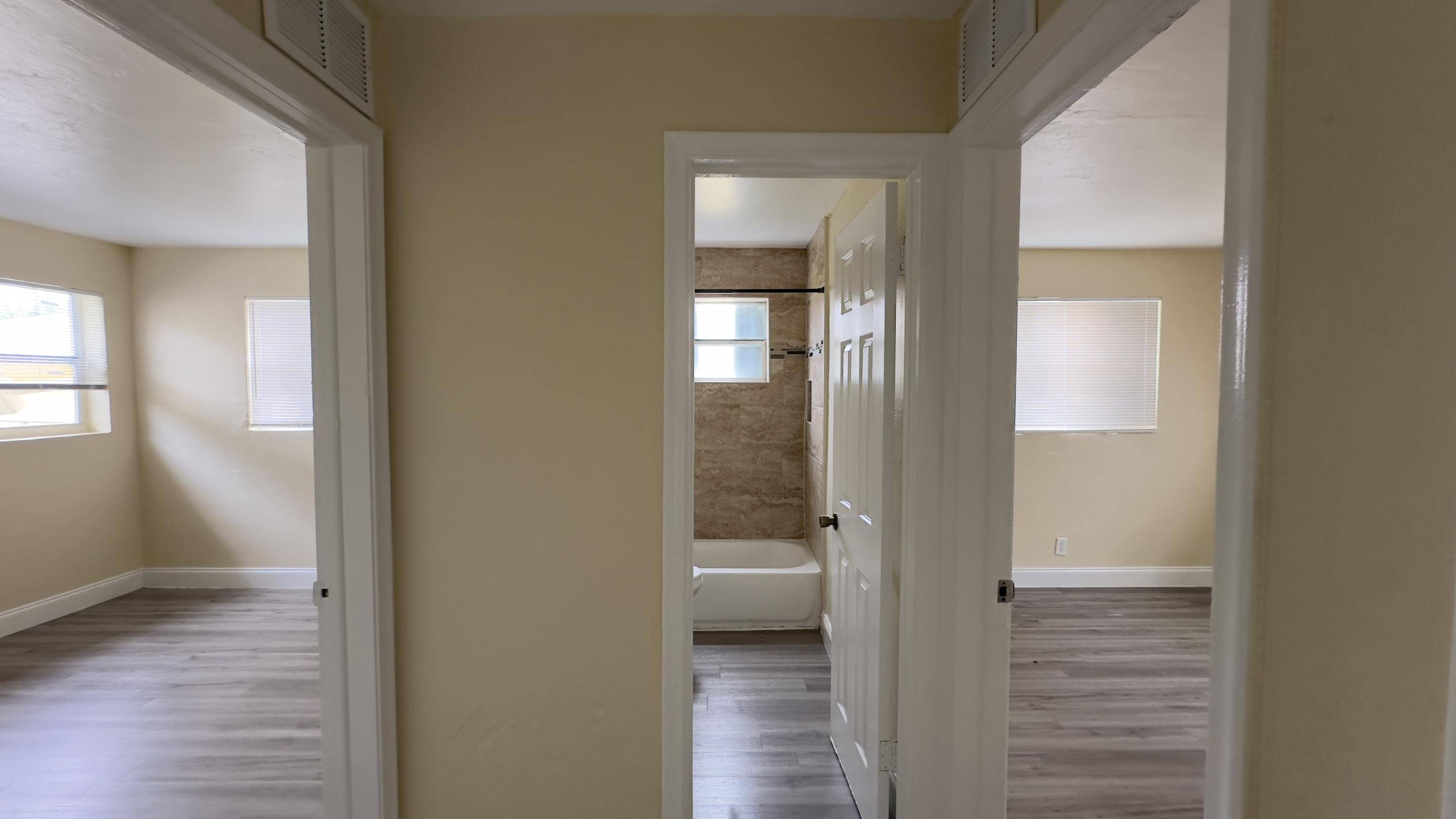 Riviera Beach, FL 33404,1244 W 36th ST 2