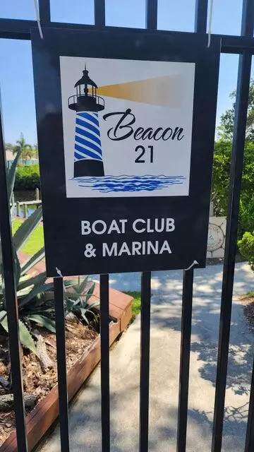 Jensen Beach, FL 34957,1551 NE 13th TER 15