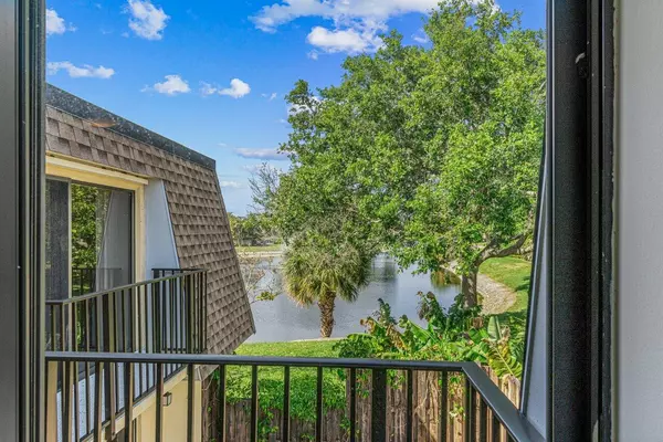 2929 SW 22nd CIR 32b, Delray Beach, FL 33445