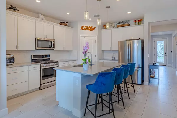 Port Saint Lucie, FL 34984,519 SE Villandry WAY