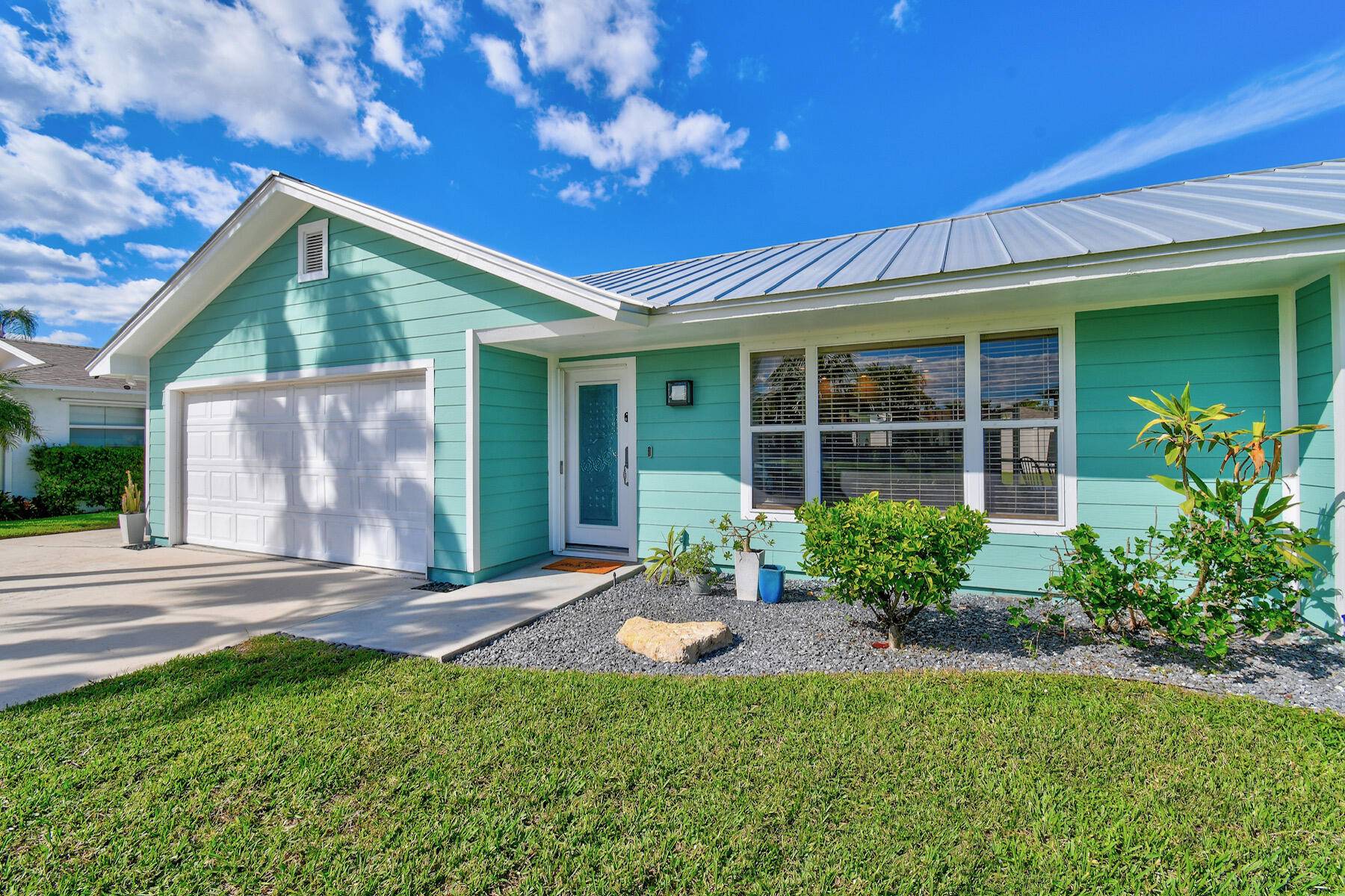 Jupiter, FL 33469,4153 Wingo ST