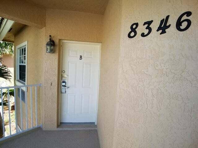 Port Saint Lucie, FL 34986,8346 Mulligan CIR 2021 Side B