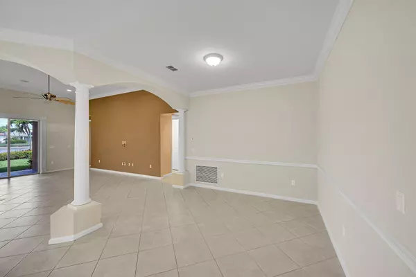 Royal Palm Beach, FL 33411,2539 Vicara CT