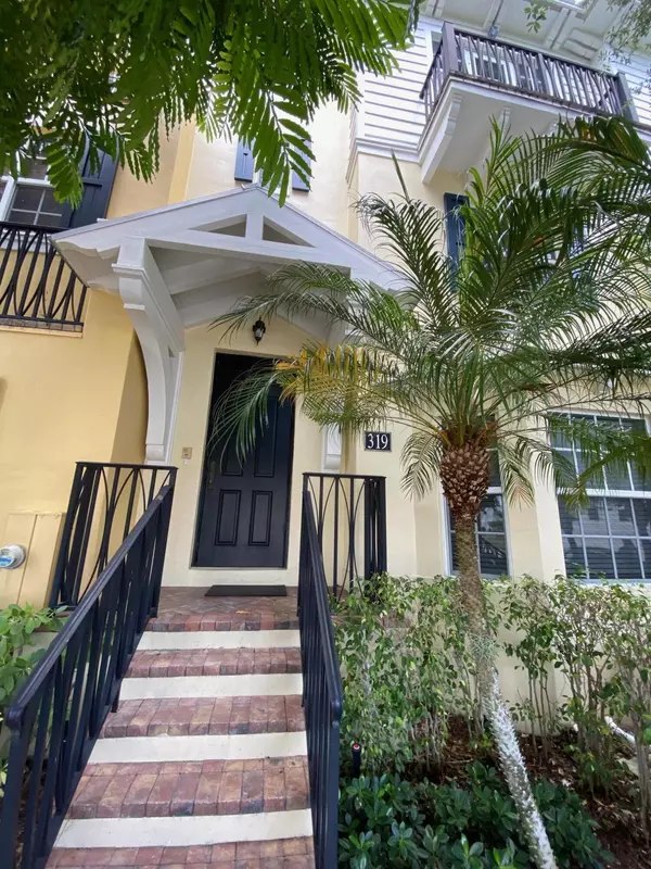 319 Flamingo DR, West Palm Beach, FL 33401