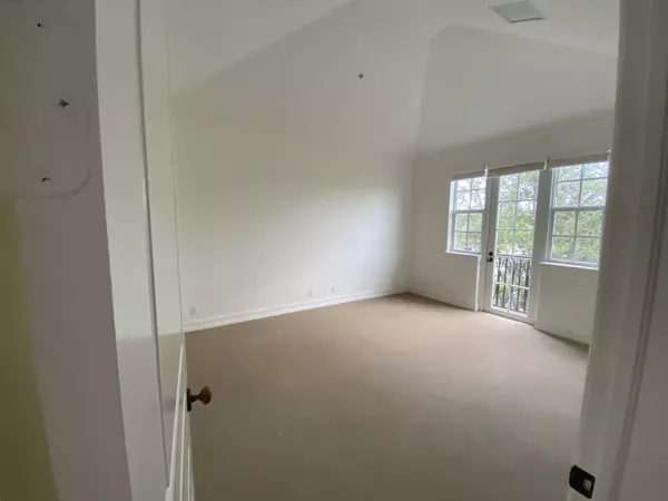 West Palm Beach, FL 33401,319 Flamingo DR