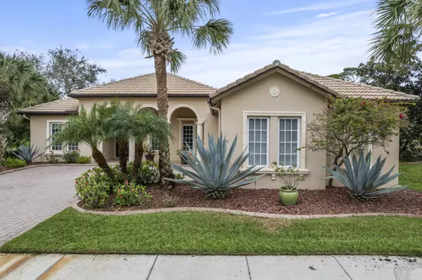 Port Saint Lucie, FL 34986,801 SW Classico CT