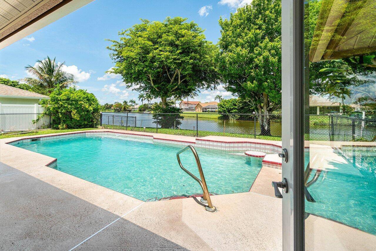 145 Waterway RD, Royal Palm Beach, FL 33411