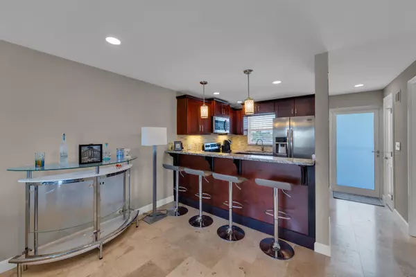 Deerfield Beach, FL 33441,1511 SE 15th CT 304