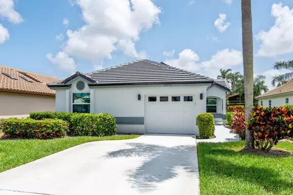 Boynton Beach, FL 33437,6070 Bluegrass DR