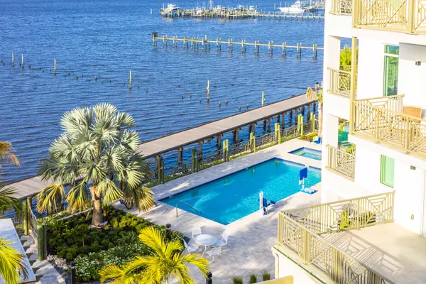 41 SW Seminole ST 402, Stuart, FL 34994